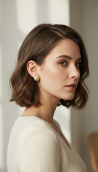 Lifestyle photo on model