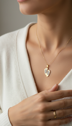 Lifestyle photo on mother