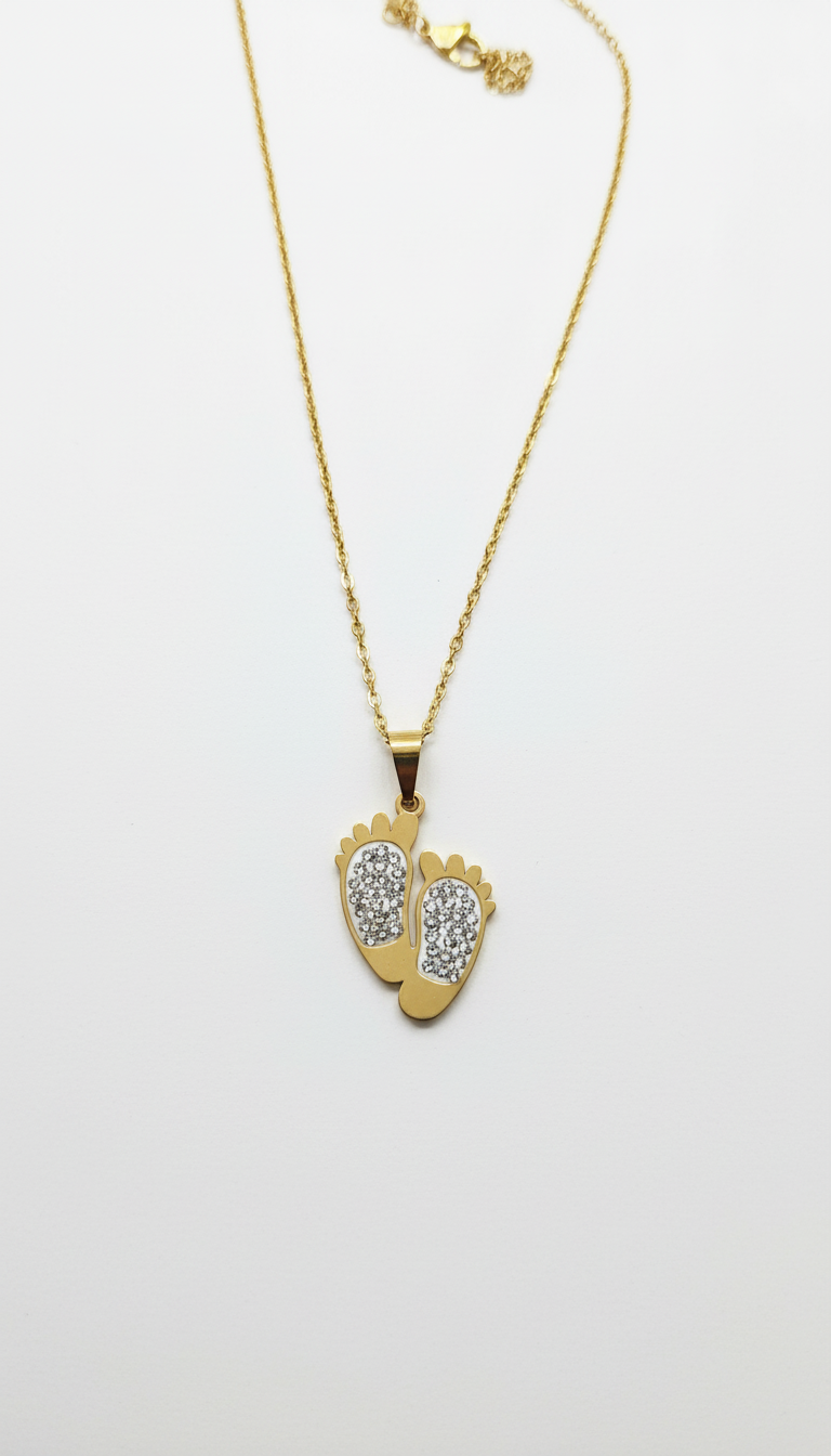 White background full necklace