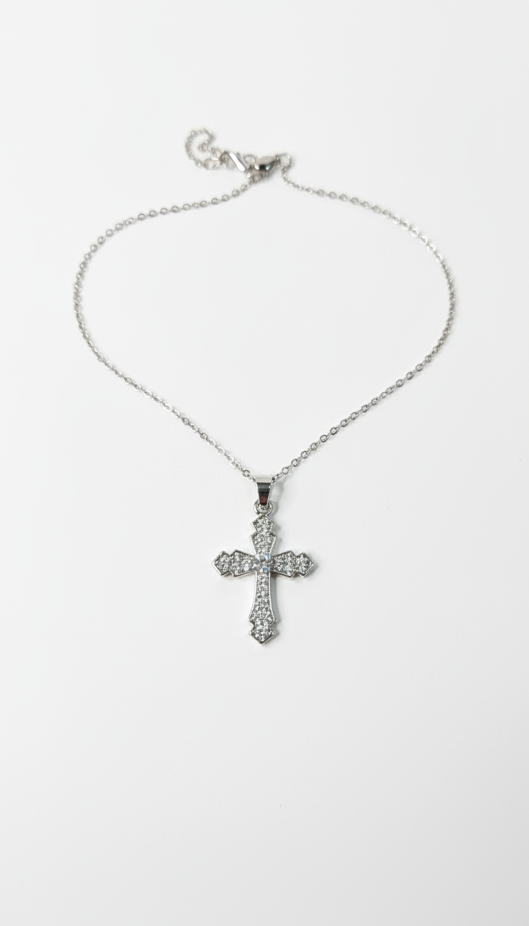 White background full necklace